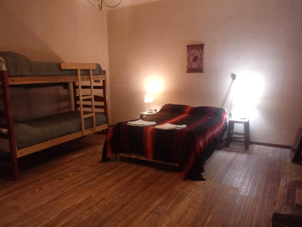 הומאהואקה Hostal La Antigua מראה חיצוני תמונה