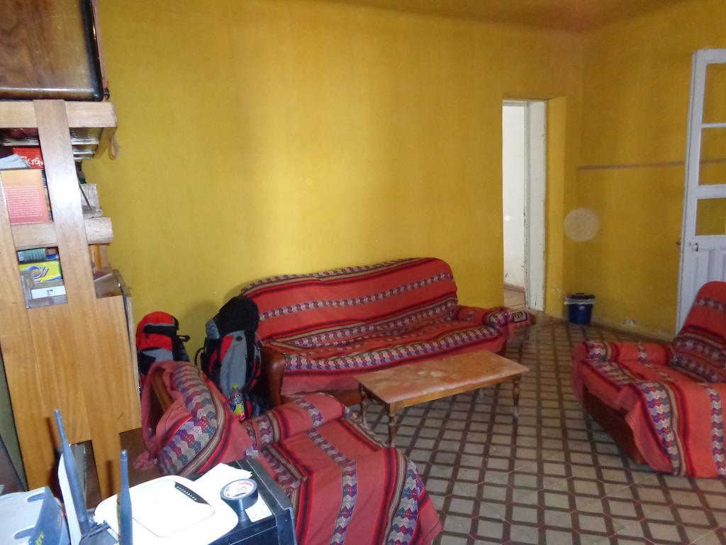 הומאהואקה Hostal La Antigua מראה חיצוני תמונה